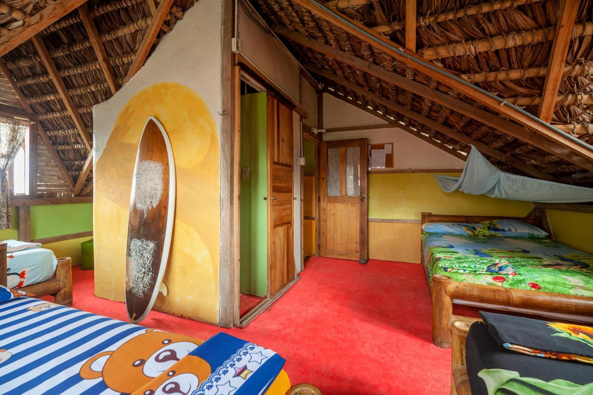 ホテル La Casa モンピチェ エクステリア 写真
